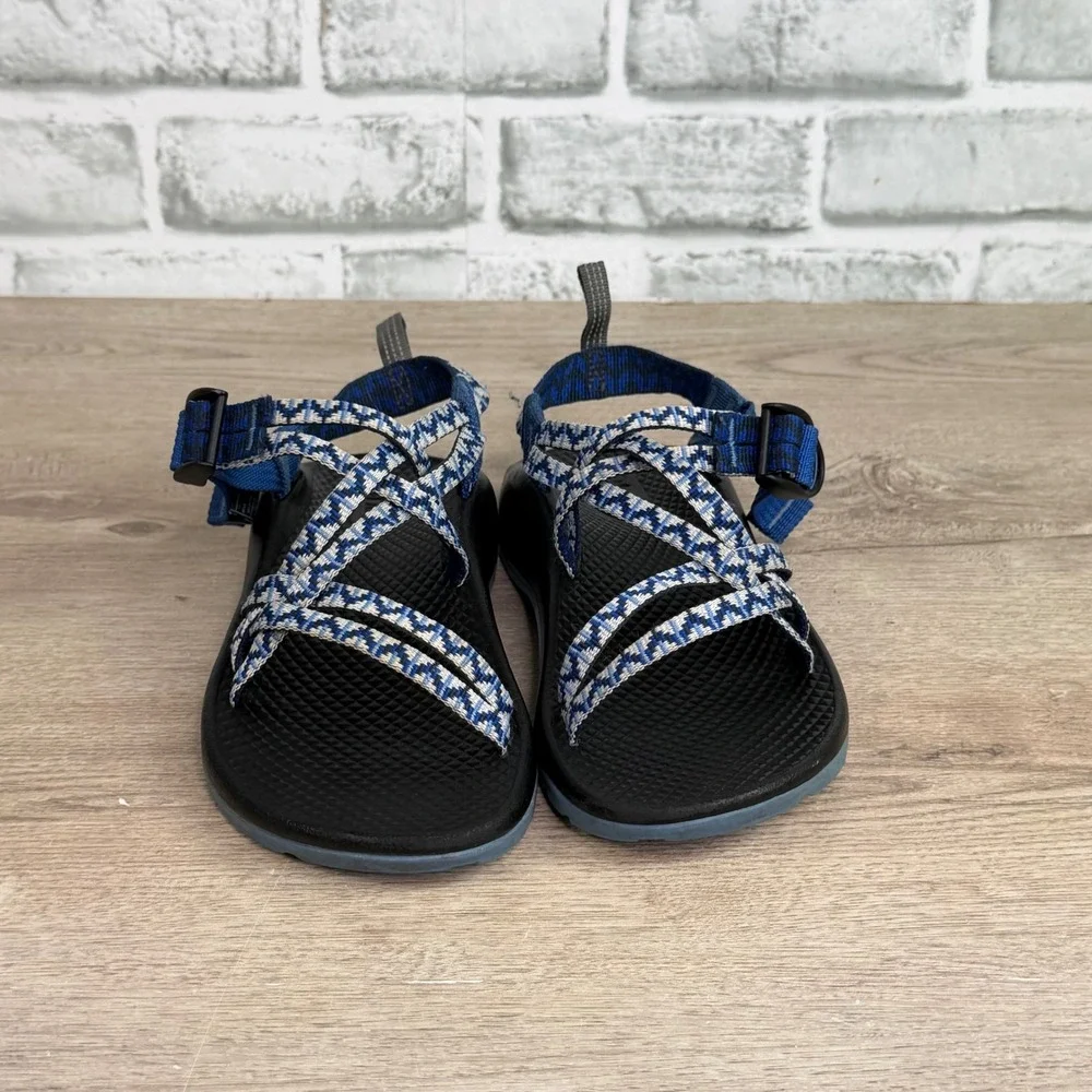 Chaco Z/1 Ecotread Kids Blue Chevron Strappy Hiking Sandals Size 2